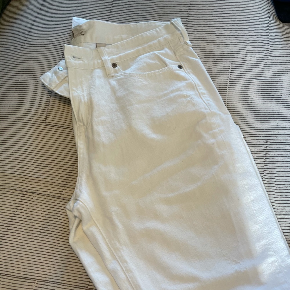 J Crew Boyfriend Ripped Jeans. NWT. Size 30/30